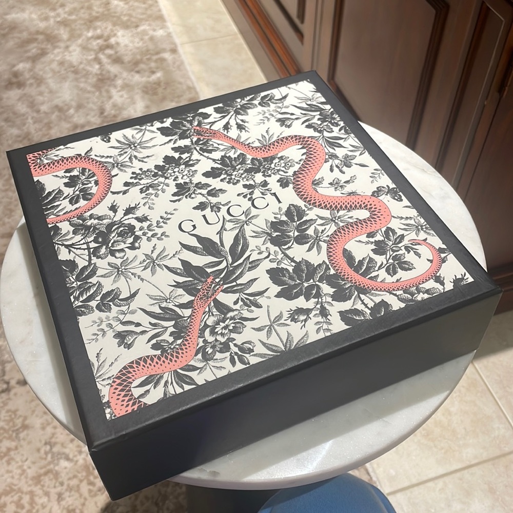 Gucci jewelry box